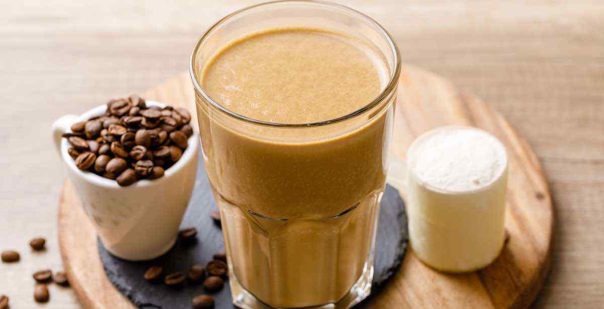 Můžete si dát proteinový prášek do kávy (2)